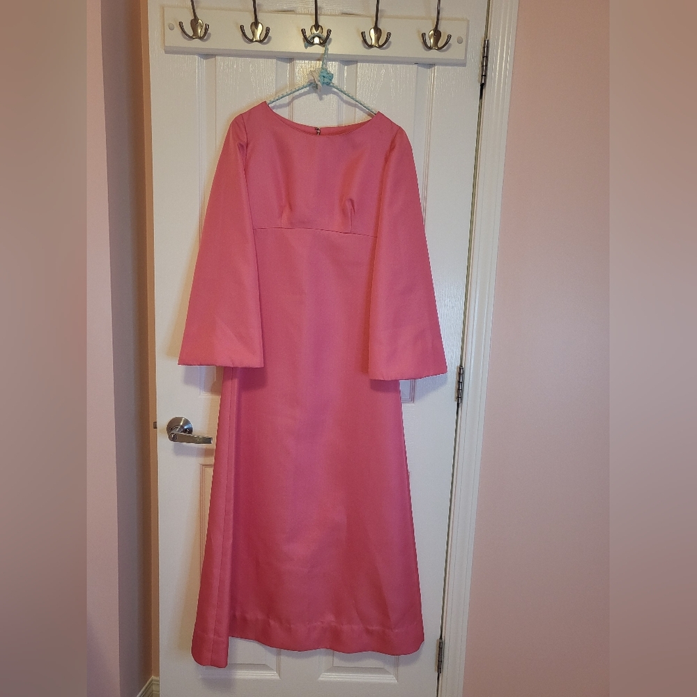 Elegant Vintage Pink Dress